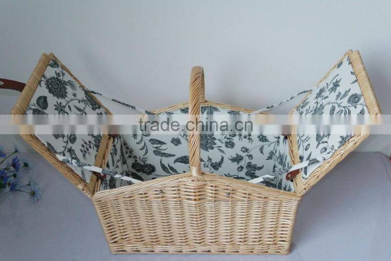 2016 spring new design wholesale valentine gift basket