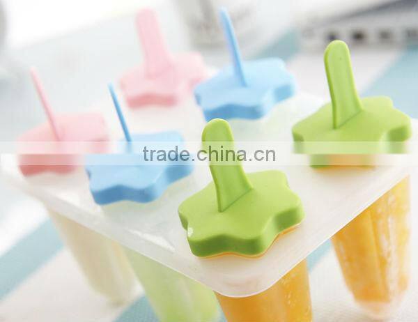Oval set of 4 plastic ice cream mould with color handle