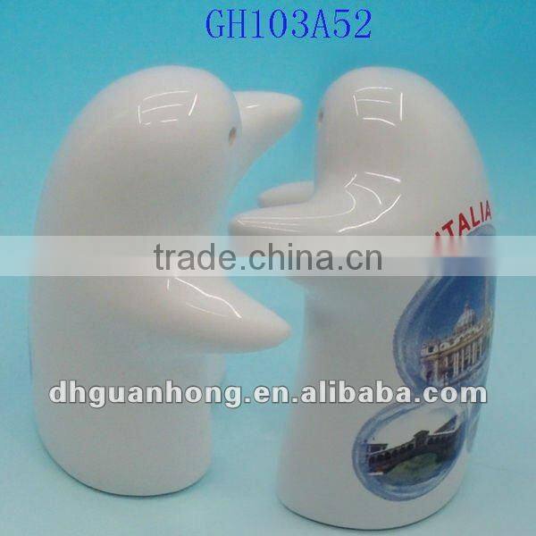 2012 hot sale salt and pepper shaker set