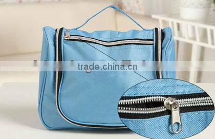 Promotional Mesh Wash Bag/Toiletries Bag For Travel With Polyester