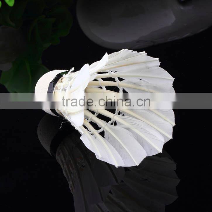 Dark Night LED Badminton Shuttlecock China Birdies Lighting Wholesale Shuttlecock Badminton