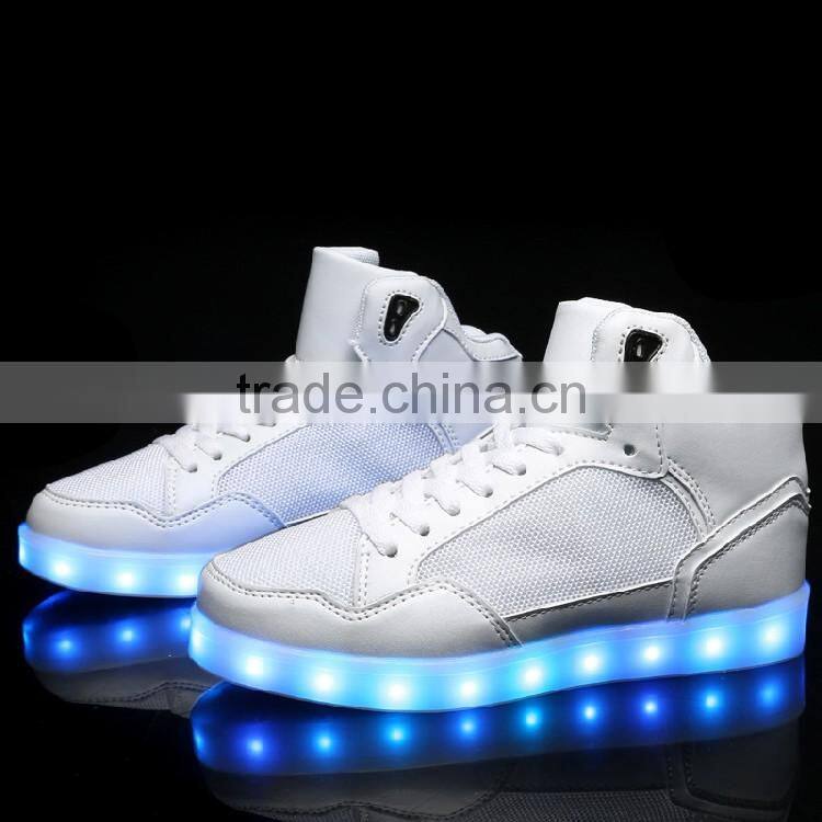 HFJH428 High quality adult sport light up led shoes in china