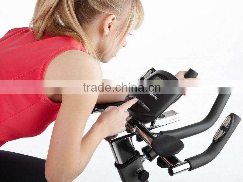 Professional Spin Bike SB468 Indoor Cycle Exercise Bike with 22 kg Flywheel Hand Pulse and Big Computer