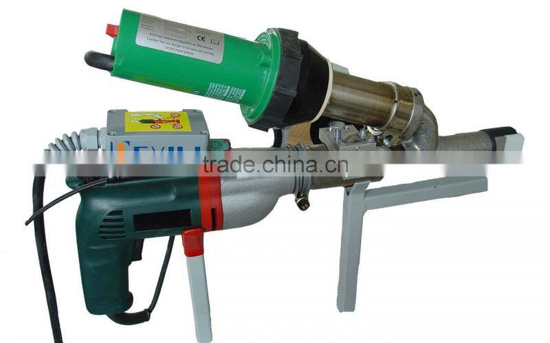 Extruding handle weld gun