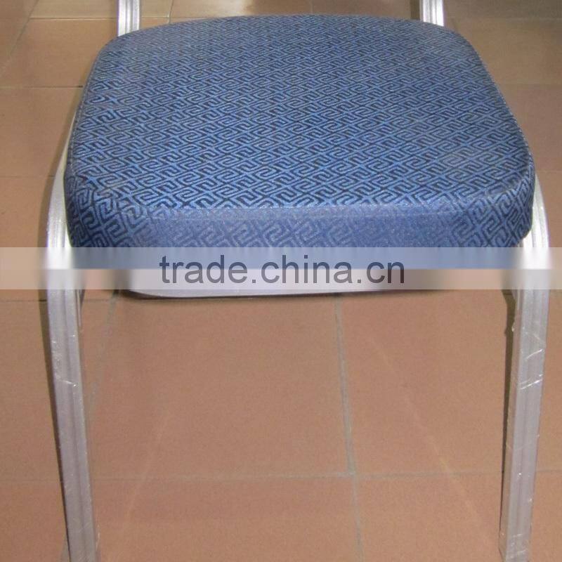 Rental hotel golden banquet dining stacking chair YC602