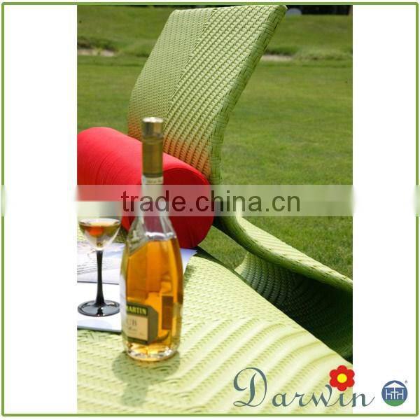 Voguish swimming pool sun lounge relax chair table