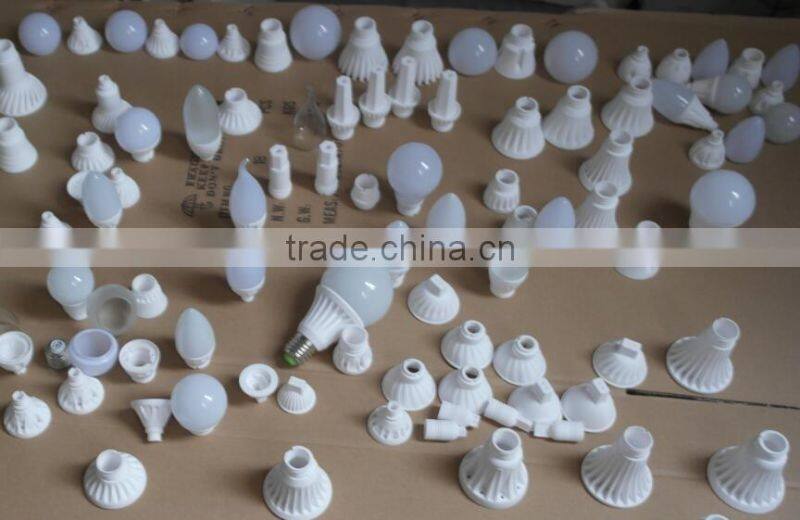 High quality ceramic base part product for lamp