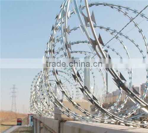Hot Diped Galvanized Razor Barbed Wire