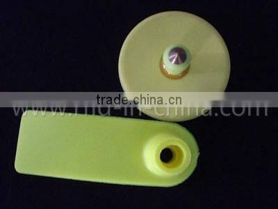 Anti-allergic UHF rfid livestock tag for tracking