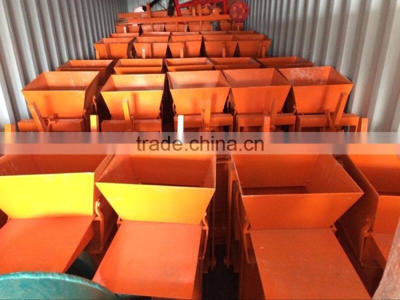 QMR 2-40 manual interlocking clay brick making machine