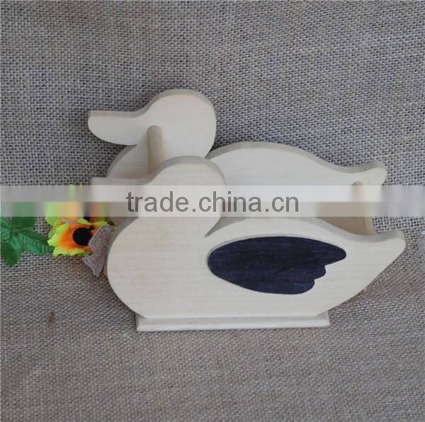 Wine red color decorative small hanging wooden key boxes with handle