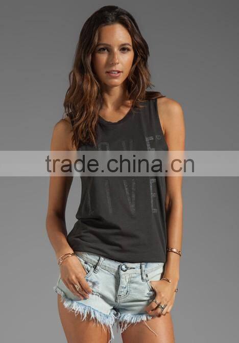woman elastic tank top
