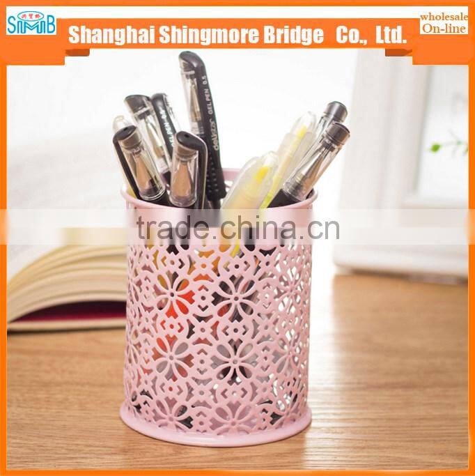 cheap wholesale good quality mental carved hollow pen holder for school and office