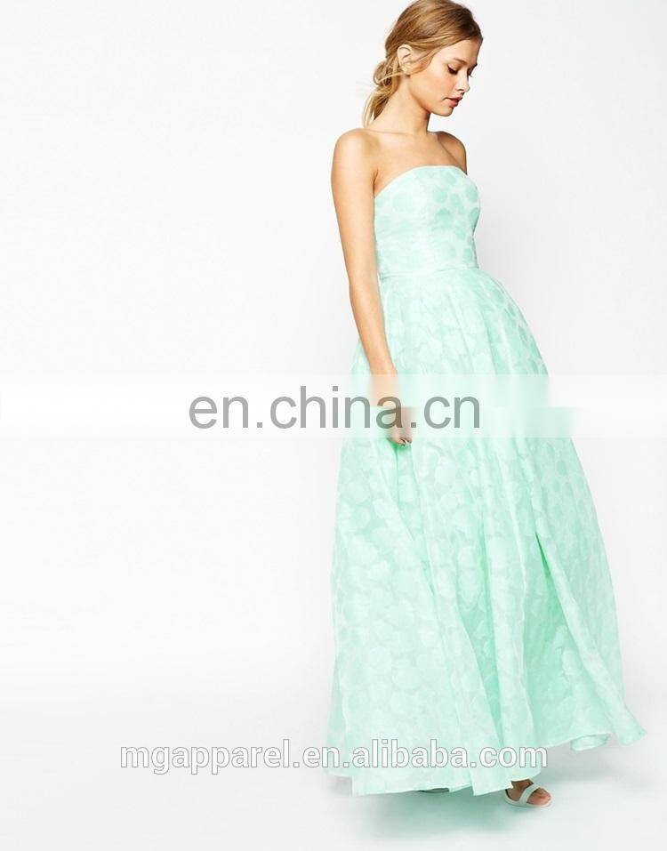 OEM wholesale latest dress designs white off shoulder ball gown puffy prom dresses 2015 for women