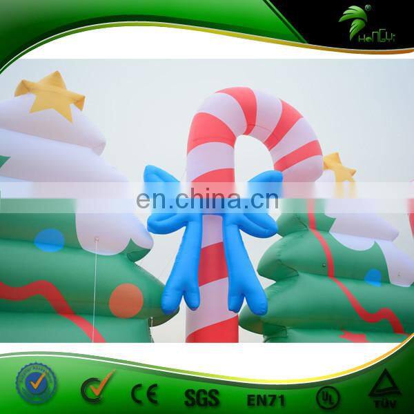 Inflatable Outdoor Christmas Decoration , Giant Inflatable Christmas Tree , Attractive Inflatable Xmas Walking Stick