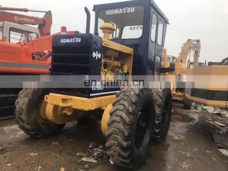 almost new model original japan used cat gd505 grader, komatsu gd511 grader, used komatsu gd505 gd511 grader in yard