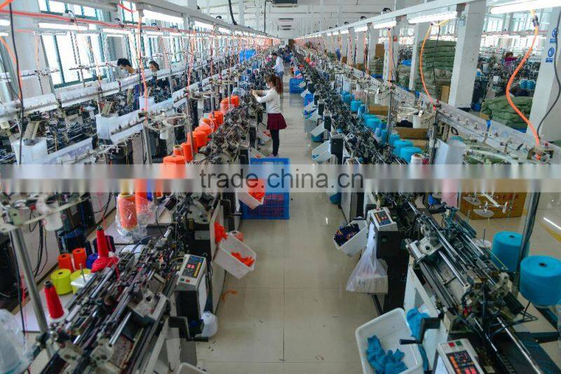 Jacquard weave gloves