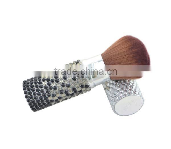 Crystal Retractable Makeup Blush Brush With Diamouds