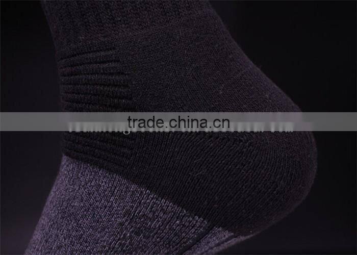 144N Needle Terry Machine Man Cotton Socks Simple Deisgn Men Basketball Sports Socks