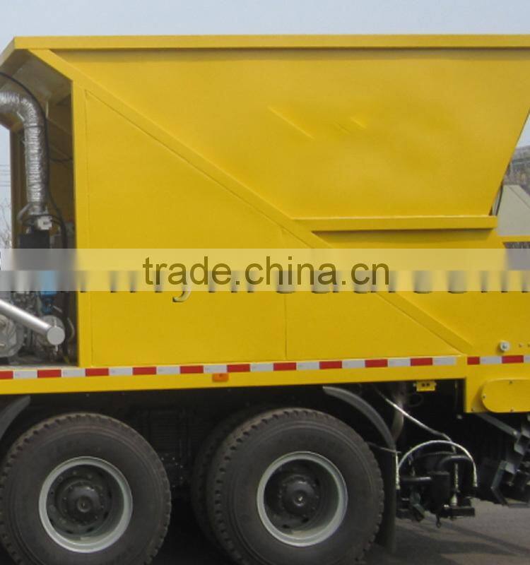 Synchronous chip sealer with 6CBM asphalt tank