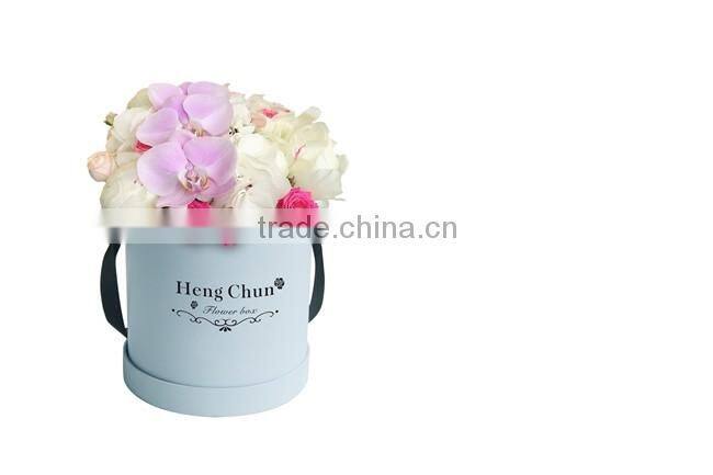 Hand made drawer type white box packaging flower