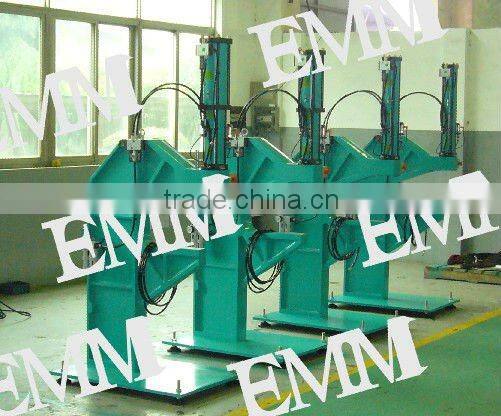 EEC08 truck chassis riveting machine
