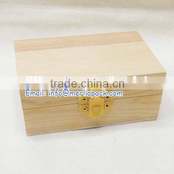 Plastic Clasp Latches Treasure Chest Wooden Coin Box Hard Wood Money Bank Piggy Bank Box