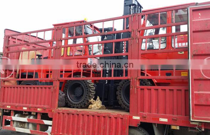 Four-wheeo drive FORKLIFT Trucks For Sale Low Price