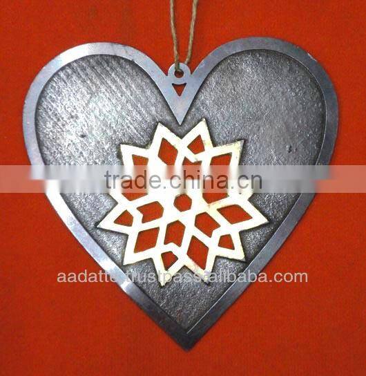 Christmas decoration gift item low price high quality metal hanging heart