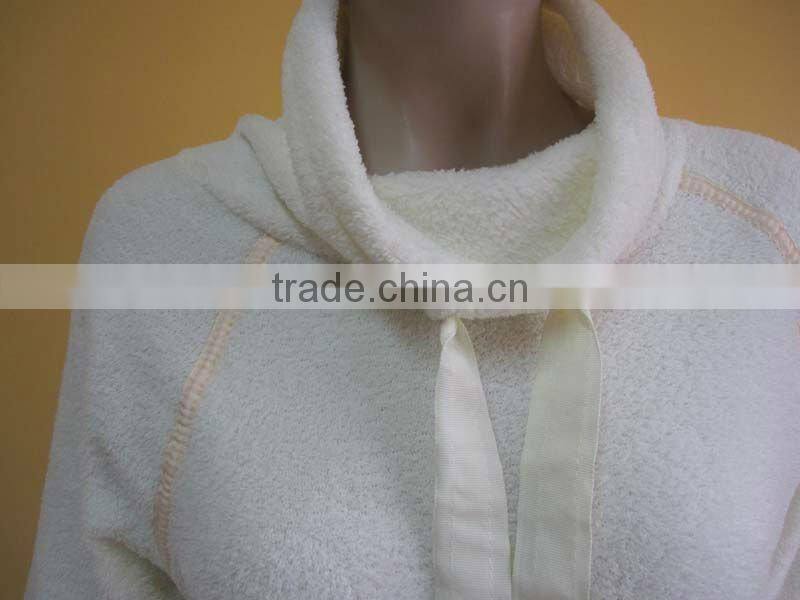 Cheap Peignoir Stock