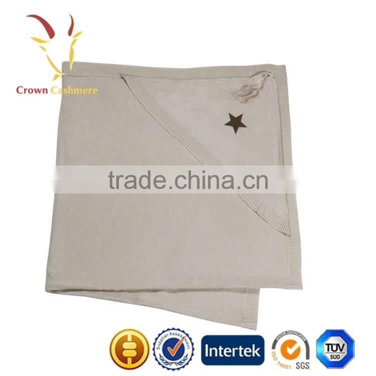 Knitted Baby Intarisa Star Blanket Wholesale With Fringe