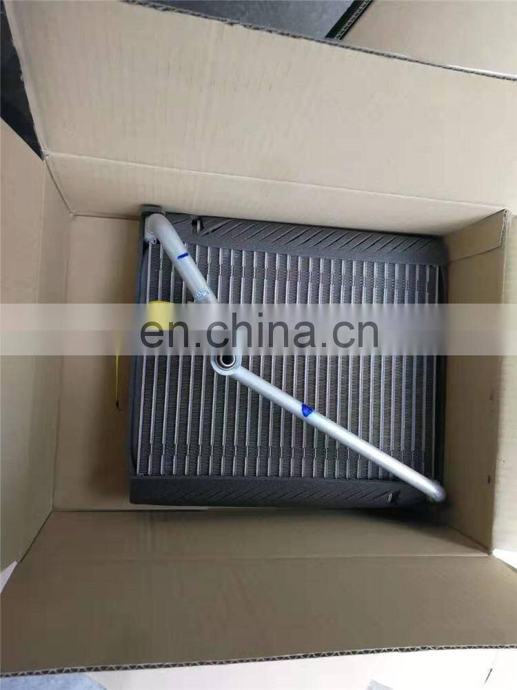 Hot sale standard car parts auto accessories aluminum brass radiator coolant fit for Honda Civic 2001-2005