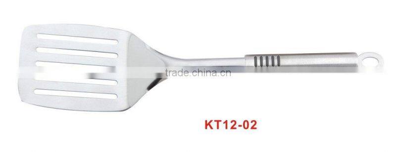 New design slotted turner