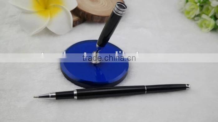 desk pen , bank pen , table pen