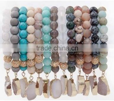 Monogram Bangle Wire Bracelet with Engraved Icon on Acrylic Disc