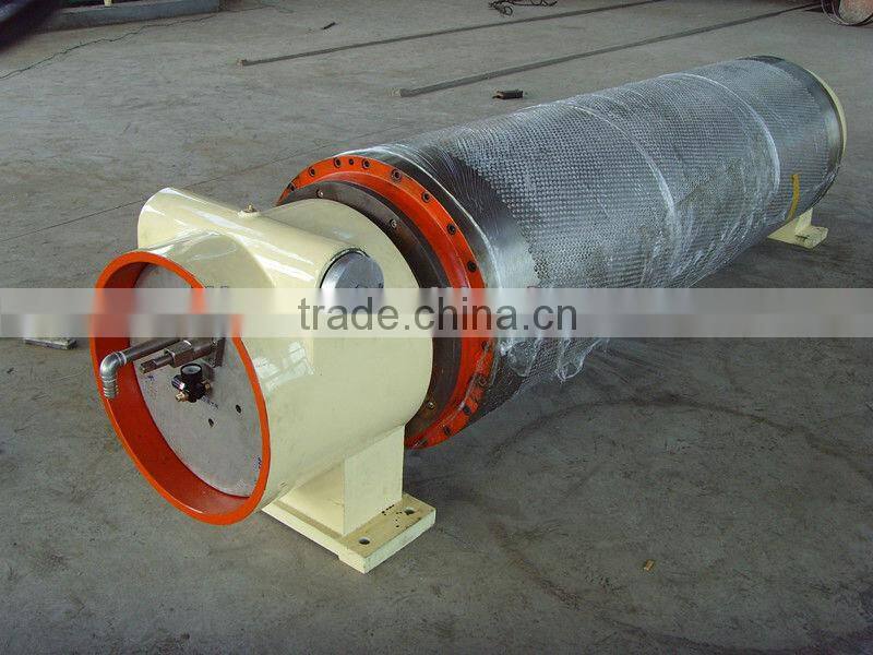 suction couch roll for fourdrinier paper machine