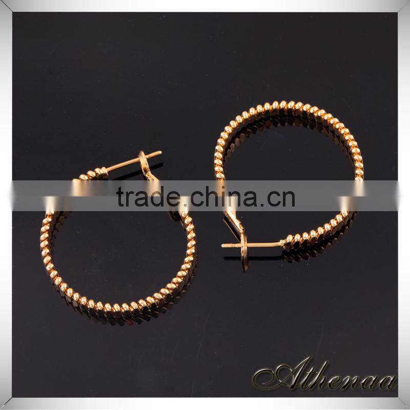 Top design Fashion Jewelry Manufacturer Brass Charm Simple Gold Earring Designs for Women