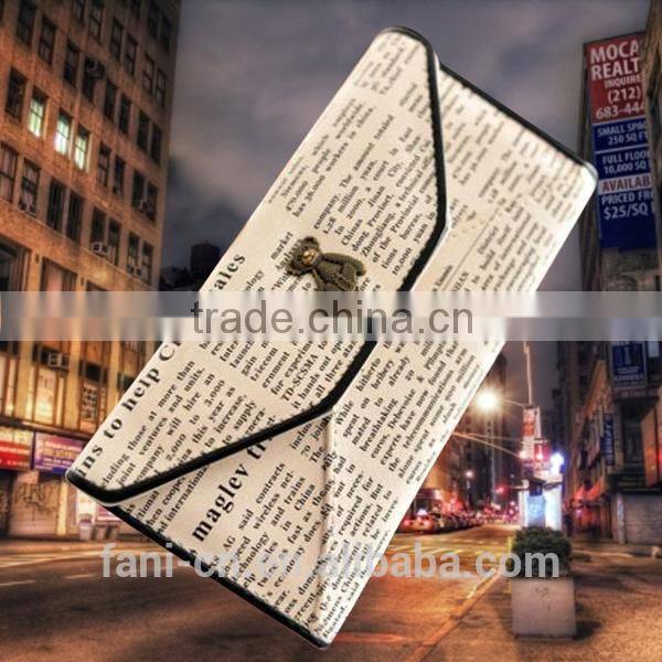 Unique magazine printed design ladies party clutch leather purse with elegance appearance