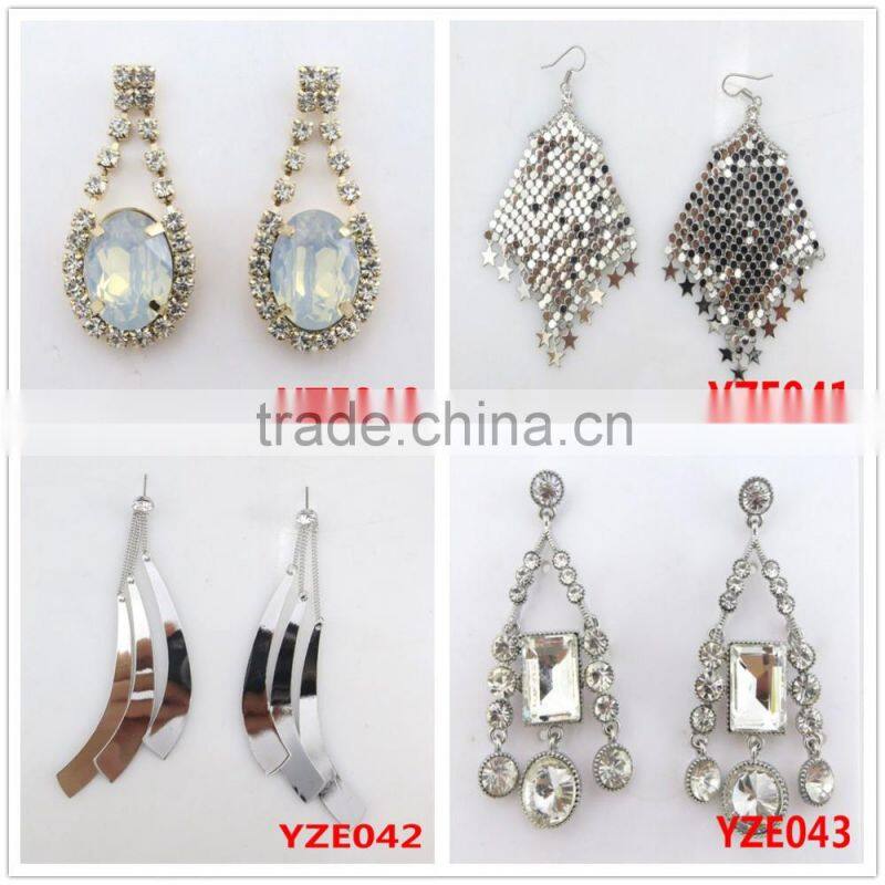 New design good looking fashion indian gold jhumka earring