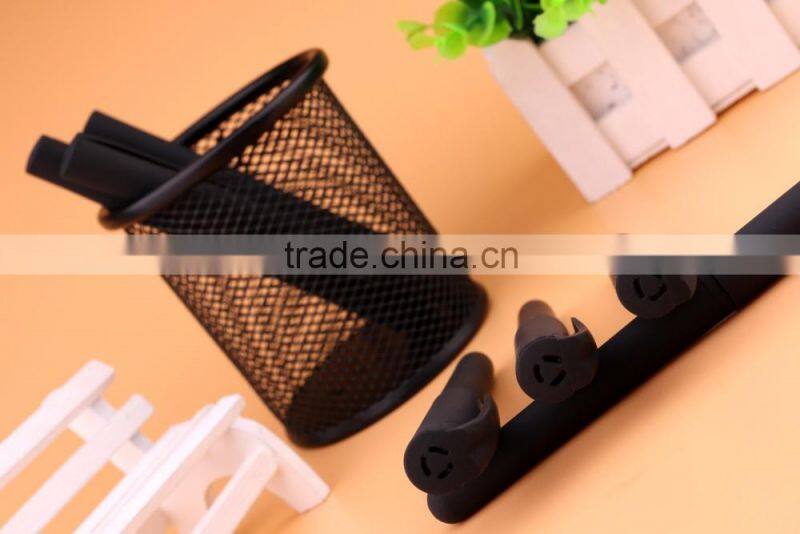 advertising Plastic free sample gel ink pen for school