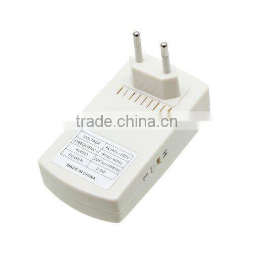 Ultrasonic Electronic Pest Mouse Bug Mosquito Repeller US / EU