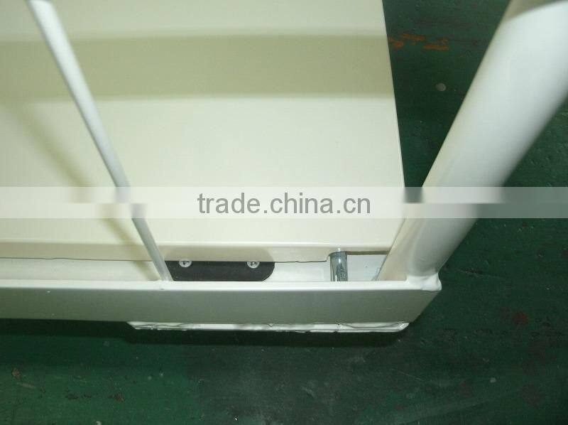 metal laundry cart with wheels