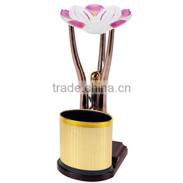 Lotus flower shape ashtray/ Newest design hotel glass centerpiece crystal salad plate/fruit plate/candy plate BHL-P21 Hot sale!