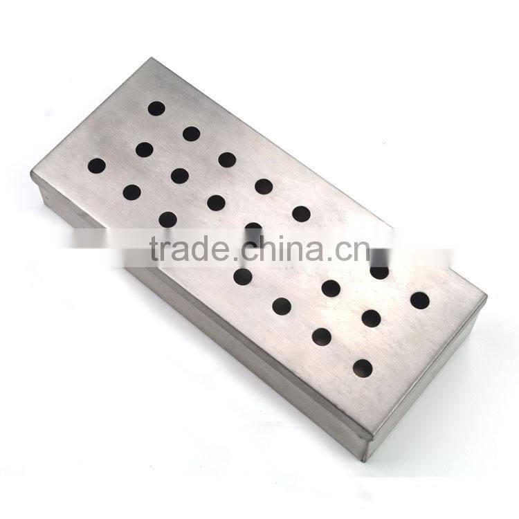 Charcoal Companion aluminum cast-iron Smoker Box with Lid Charcoal Flavor Wood Chips