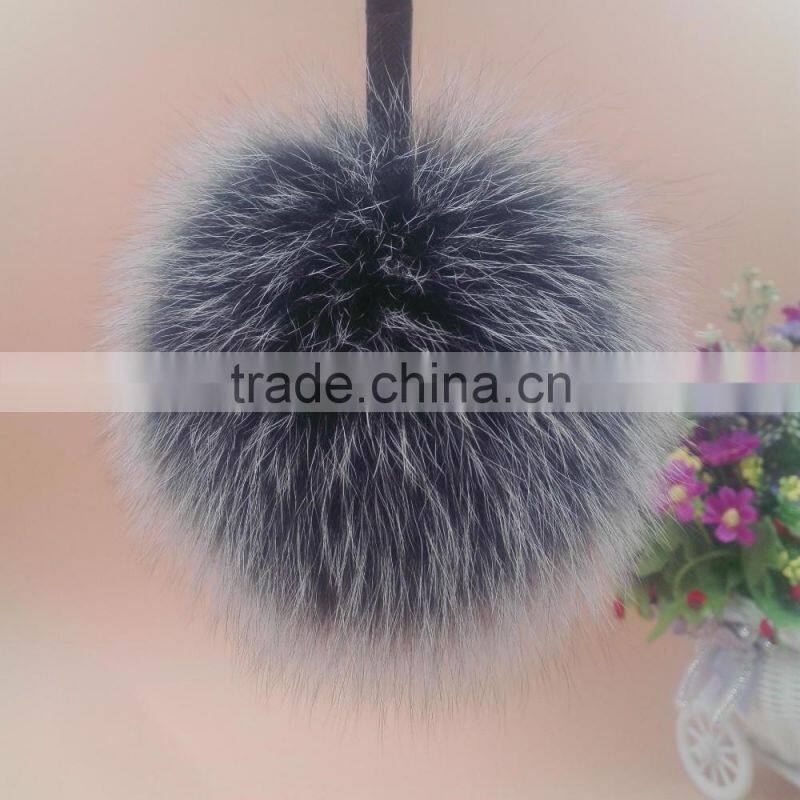 2016 fashion cheap price bag or garment charm 12cm fox fur ball keychain