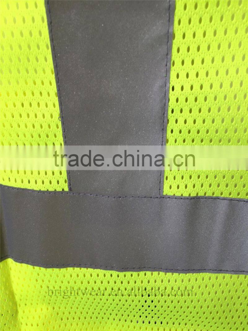ANSI/ISEA107 reflective vest with hook and loop closure