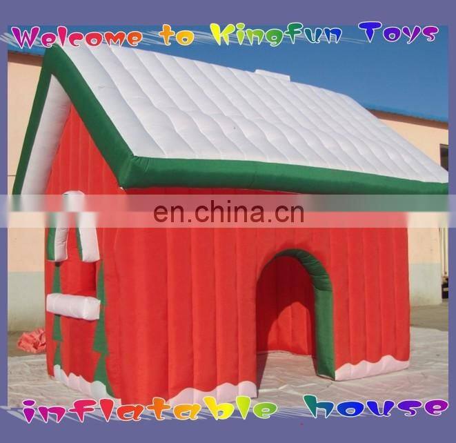 2015 inflatable Christmas house