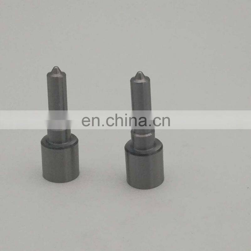 fuel nozzle   093400-8220  stamping no.  DN0PDN121