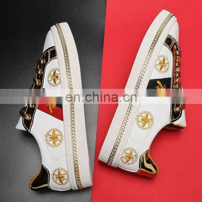 Wholesale men and women casual small White Sports Skateboard Shoes Bee sports shoes jogging shoes 36-44