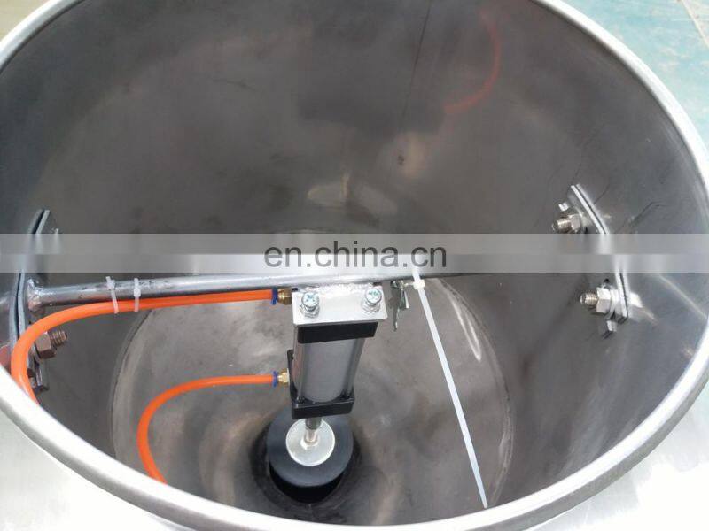 High Speed Garlic Peeler Garlic Peeling Machine Food & Beverage Shops 1 YEAR Field Installation Commissioning and Training